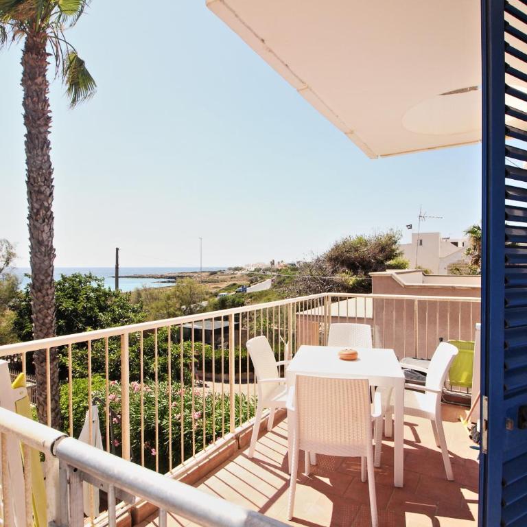 Residence Mare Azzurro - Appartamento con Balcone - 10