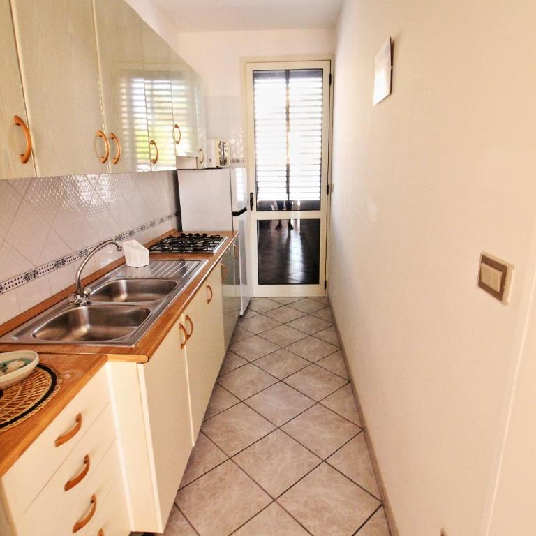 Residence Mare Azzurro - Appartamento - Piano Terra - 18