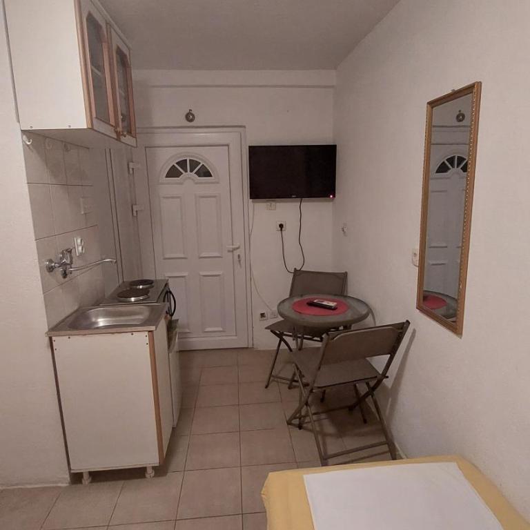 Apartments Bojanic - Studio avec Canapé-Lit (3 Adultes) - 6