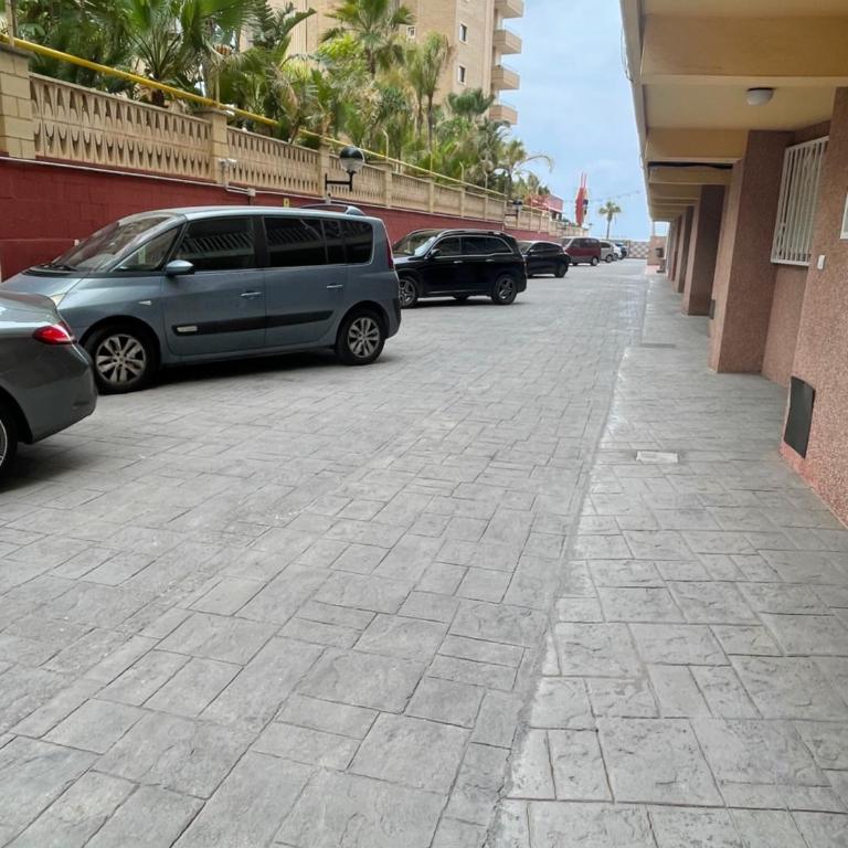 Super terrace Levante front line Apartment Los Ranchos self check-in, free parking - Two-Bedroom Apartment - 15