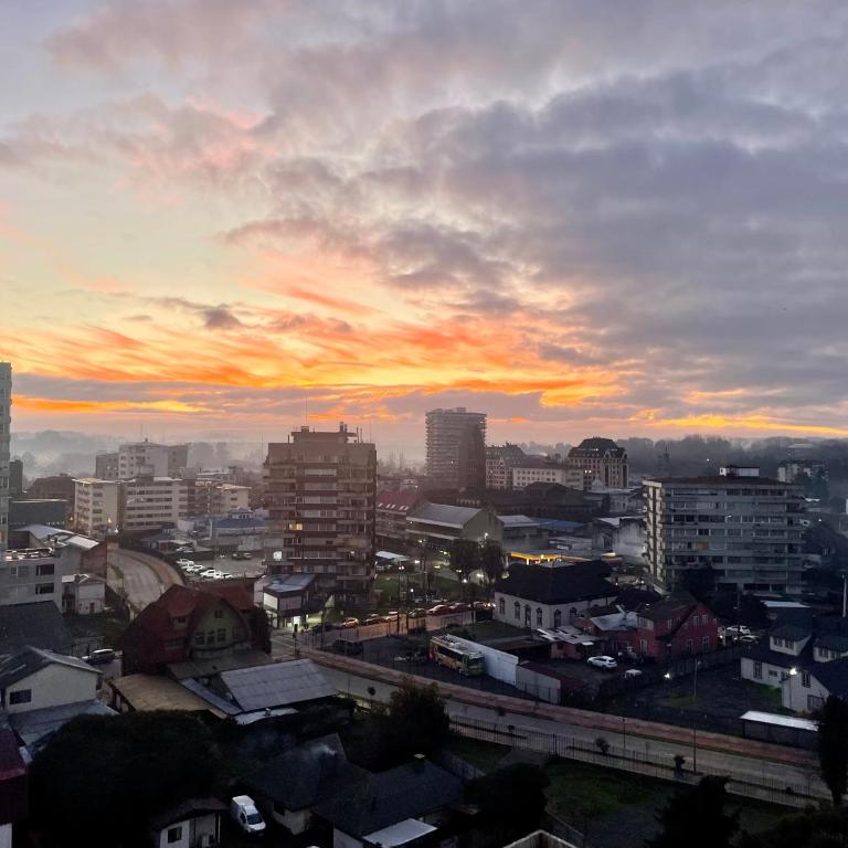 Departamento Nuevo Centro Osorno - Deluxe One-Bedroom Apartment with City View - 2