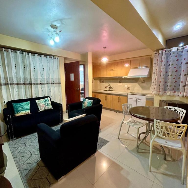 Hotel Residencial Los Tres Pinos - Suite Familiar - 4