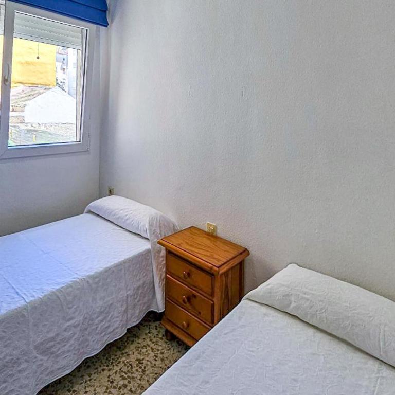 4 Bedroom Gorgeous Apartment In Málaga - Apartamento con 4 dormitorios - 13