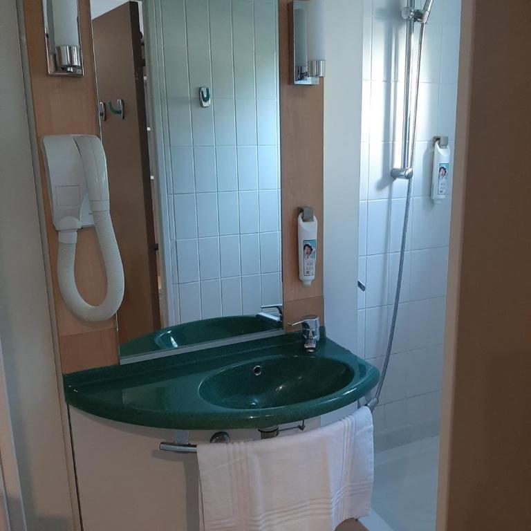 Brit Hotel Mulhouse Centre - Chambre Double Standard - 4