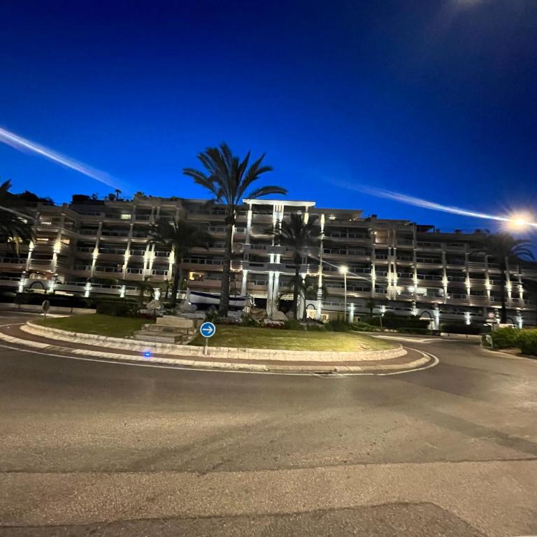 Palais Napoleon Golfe Juan - Apartment mit 1 Schlafzimmer - 1