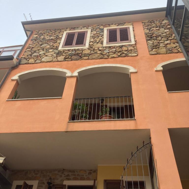 Appartement calme, vue panoramique à 100 m du centre ville - Appartamento con Terrazza - 36