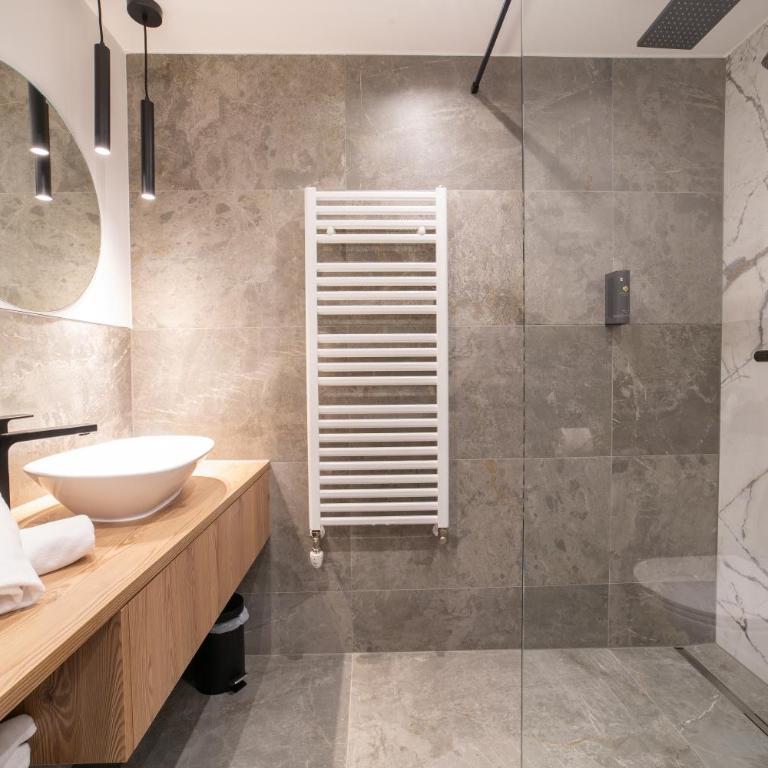Hotel Alpenblick - Apartment mit 2 Schlafzimmern - 12