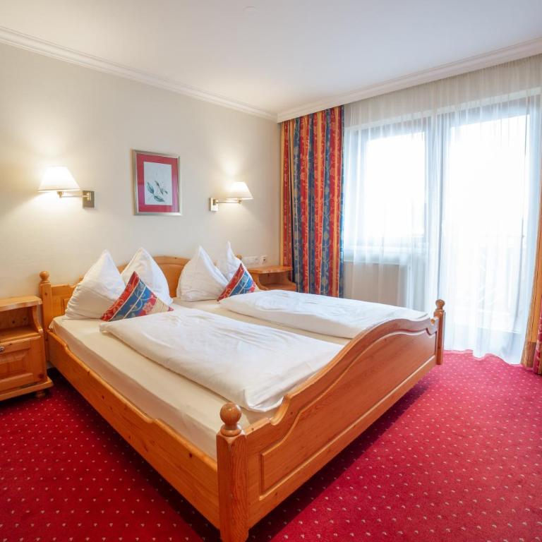 Hotel Alpenblick - Doppelzimmer mit Dusche - 1