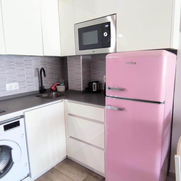 Beach Studio Torremolinos - Apartamento con vistas a la piscina - 11