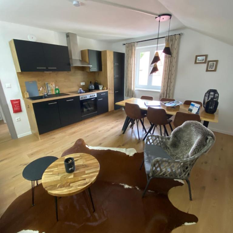 Haus Alpentraum - Apartment mit 2 Schlafzimmern - 3
