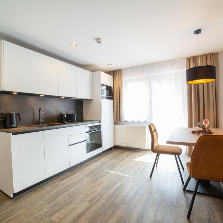 Hotel Alpenblick - Apartment mit 2 Schlafzimmern - 2