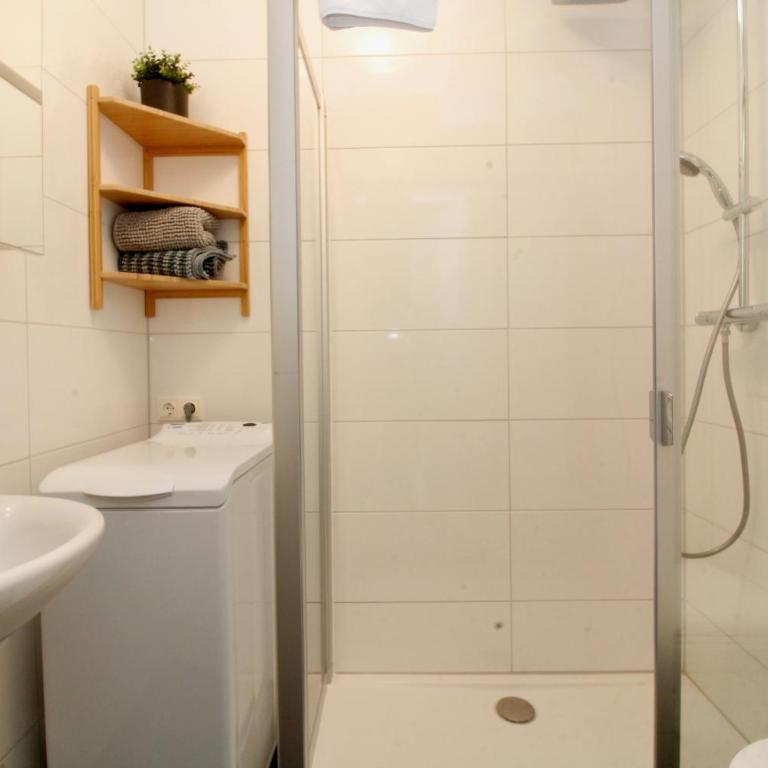 Flataid Apartment Annenstrasse Bahnhof - Apartment mit 2 Schlafzimmern - 2
