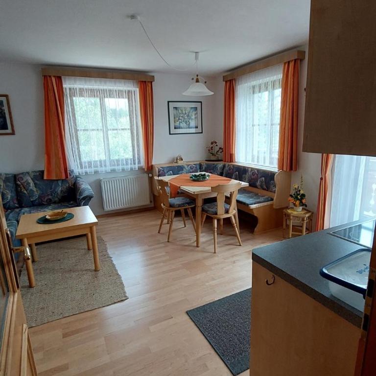 Maxgut - Apartment mit 1 Schlafzimmer und Balkon - 24
