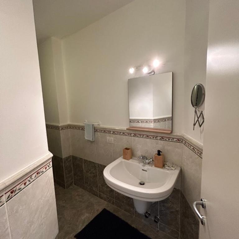 Appartamento centrale Housitaly - Appartamento con 1 Camera da Letto - 12