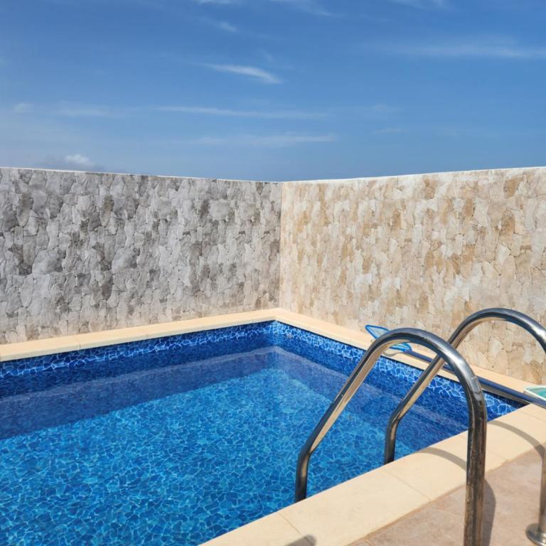 Ático precioso muy luminoso con piscina privada! - Apartamento de 2 dormitorios - 3