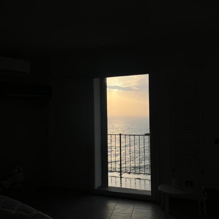 Loft Il Castello con terrazza sul mare - Apartment mit 1 Schlafzimmer - 46