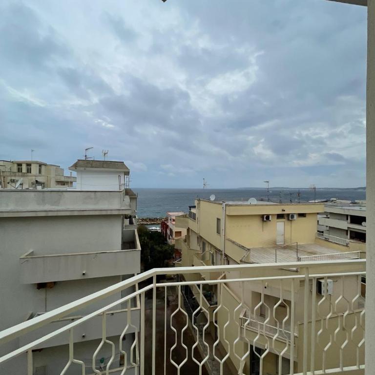Suite 101 - Appartamento con 2 Camere da Letto - 3