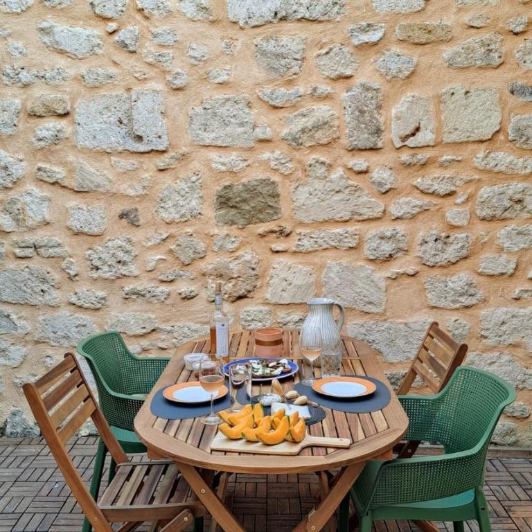 Charming & medieval village house completely renovated with great exterior and views - Maison 3 Chambres - 21