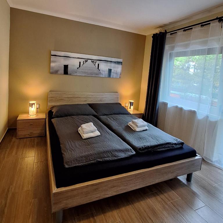 AlpenKlub Hotel - Deluxe Double Room - 2