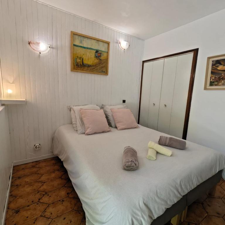 Charmant T2 à cassis - One-Bedroom Apartment - 23