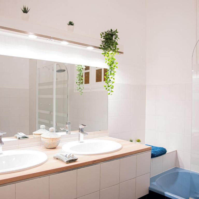La Bastide - Apartamento de 2 dormitorios con patio - 13