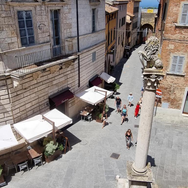 Albergo Il Marzocco - Hotel dal 1860 - Camera Matrimoniale/Doppia con Letti Singoli con Vista Città - 17