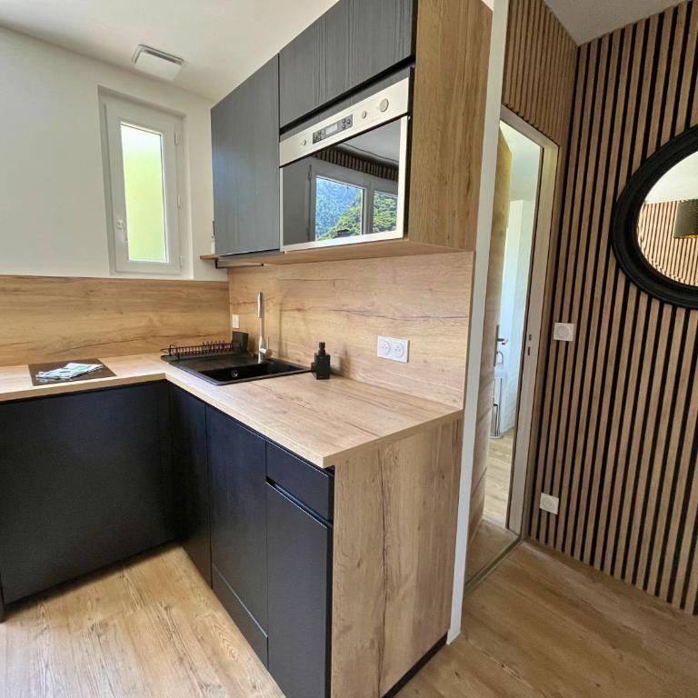 Hôtel La Rencluse - Appartement - Vue sur Jardin - 8
