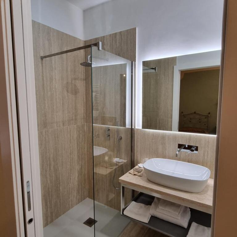 Albergo Il Marzocco - Hotel dal 1860 - Camera Tripla con Vista Città - 6