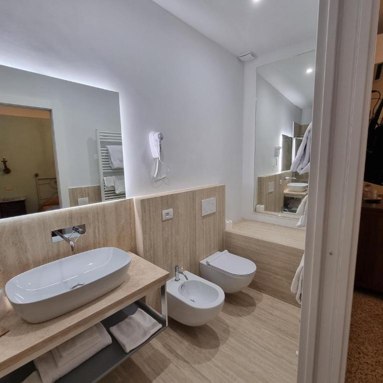 Albergo Il Marzocco - Hotel dal 1860 - Camera Tripla con Vista Città - 8