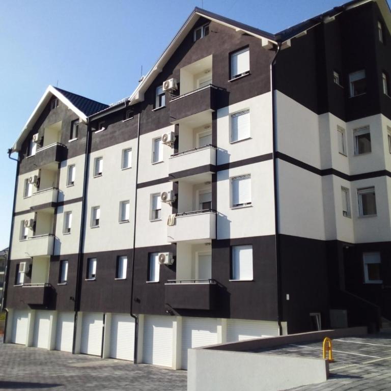 Apartman Nisić - One-Bedroom Apartment - 11
