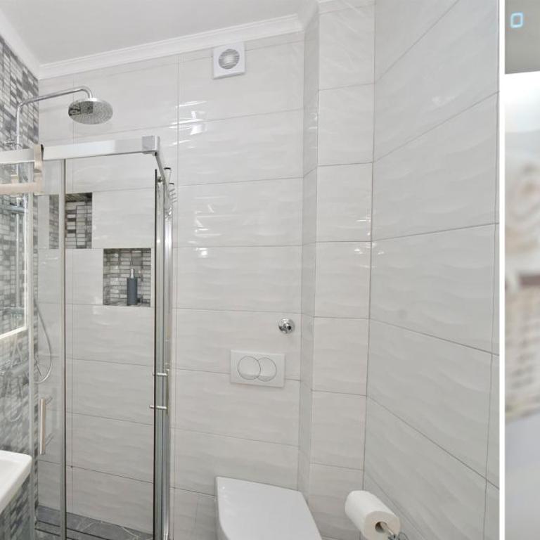 Pearl Shell Apartments - Two-Bedroom Apartment with Balcony and Sea View - 7