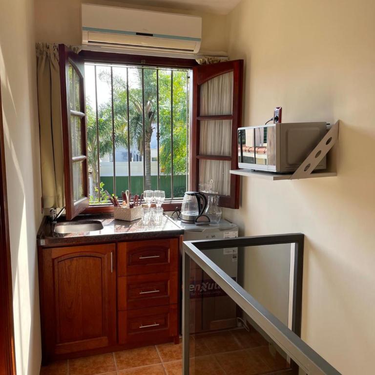 Monoambiente en Carrasco Sur - Apartamento de 1 dormitorio - 3