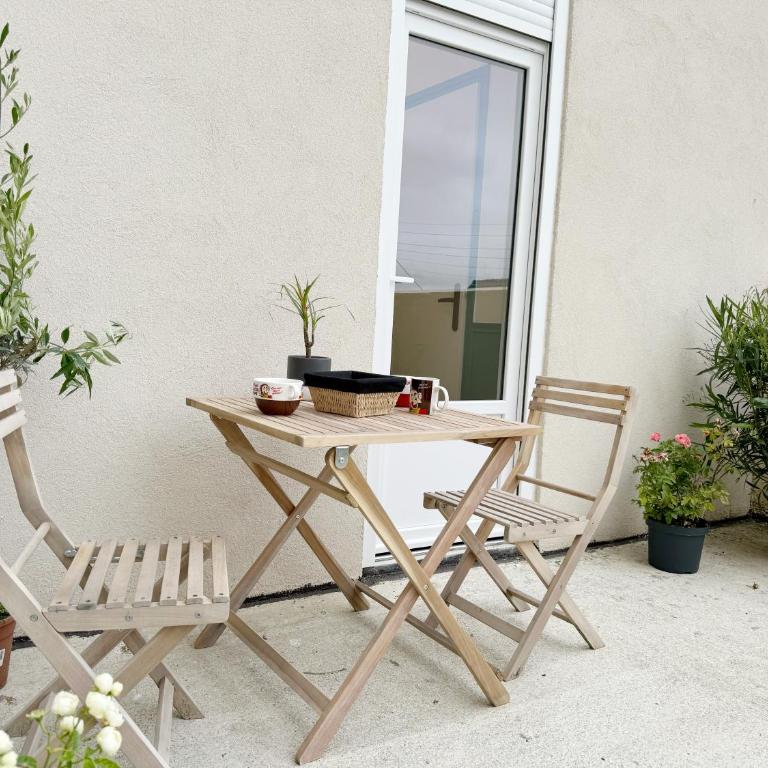 Nostalgie 90- emplacement idéal- parking gratuit - Appartement 1 Chambre - 39