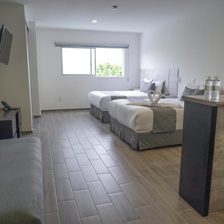 SR Hotel - Standard Suite - 2