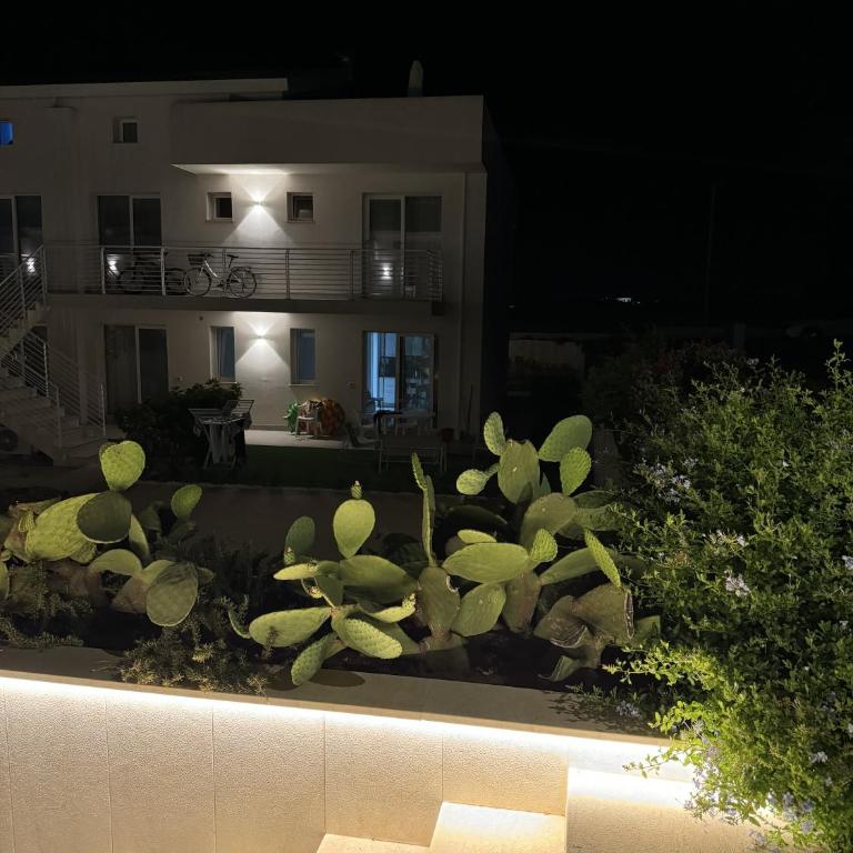 MarzaGem - Marzamemi Casa Nuova Con Piscine - Casa con 1 Camera da Letto - 60