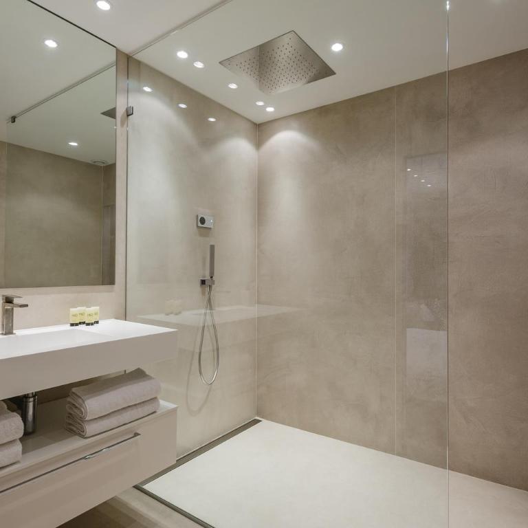 MOHOM - Berges du Rhône - Studio-Loft - Black Place - 2