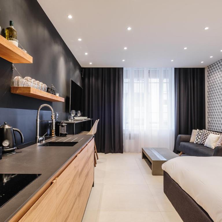 MOHOM - Berges du Rhône - Studio-Loft - Black Place - 8