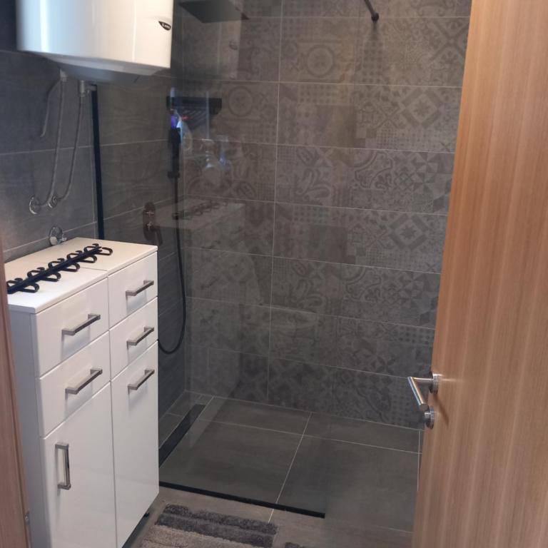 Sarajevo Hills-POOL&JACUZZI private garden Home-Near Old Town - One-Bedroom Apartment - 61