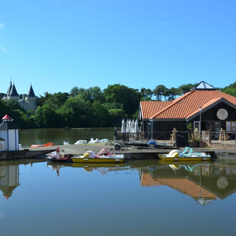 Appartement à Port Bourgenay, vue sur lac, au pied d'un parc aquatique - Appartement 1 Chambre - 14