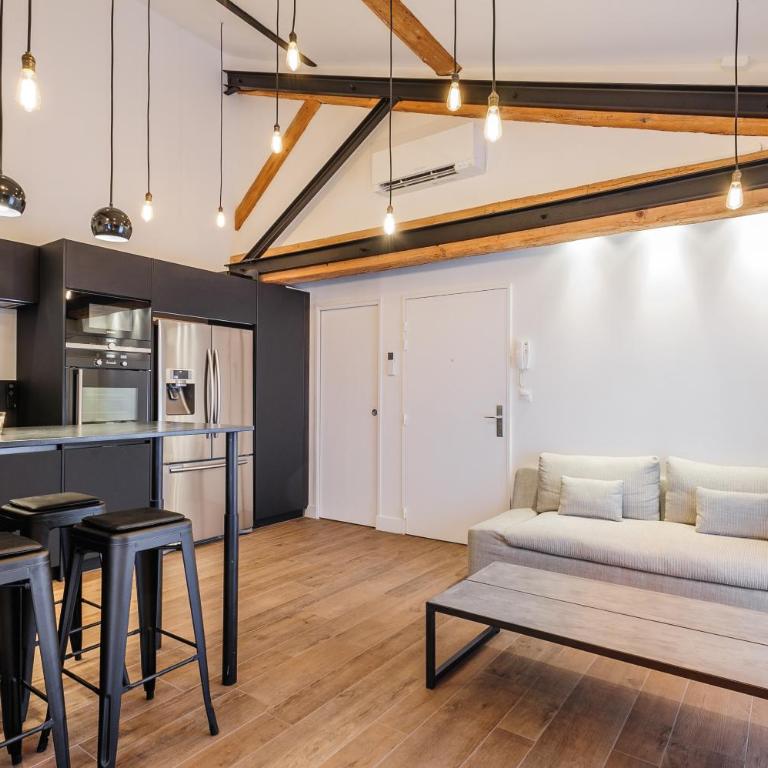 MOHOM - Berges du Rhône - Mini-Loft avec Baignoire - Vue sur Berges du Rhône - 6