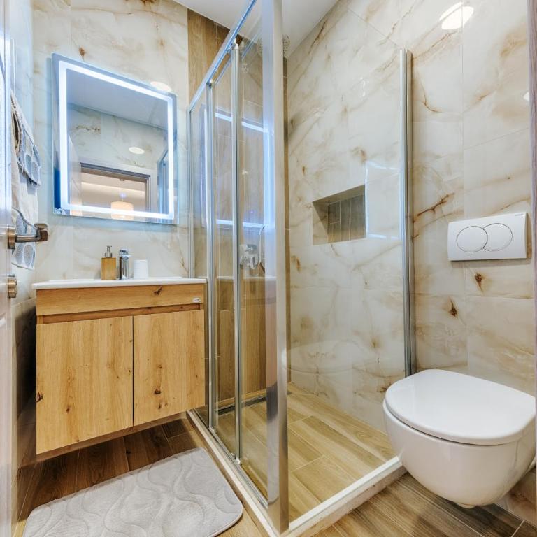 OLIVE GARDEN APARTMENT - Dvokrevetna Soba sa Bračnim Krevetom i Pogledom na More - 9
