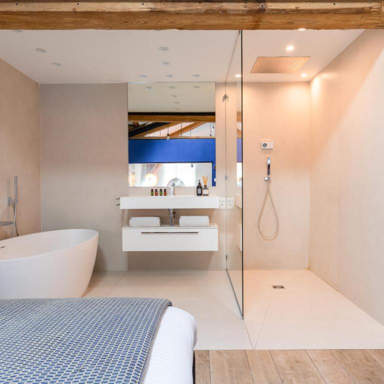 MOHOM - Berges du Rhône - Mini-Loft avec Baignoire - Vue sur Centre-Ville - 2