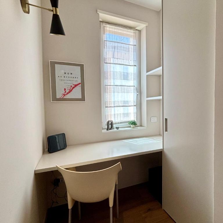 Suite Casa Ponte Vittoria - Appartamento con 2 Camere da Letto e Balcone - 8