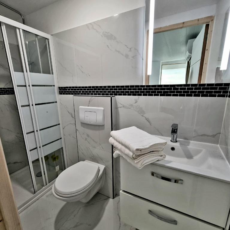 Villa avec Piscine Privée Parc des Calanques 15min Vélodrome - Villa 2 Chambres - 10