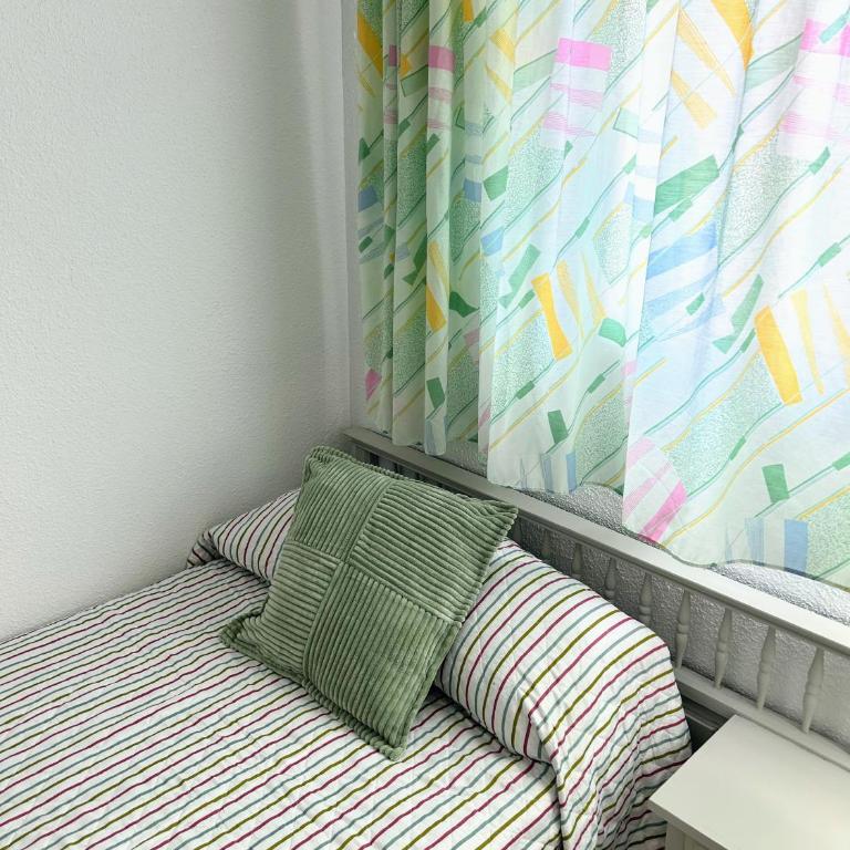 Apartamento Gandia Playa 150m playa con parking privado y piscina - Apartamento de 2 dormitorios - 14