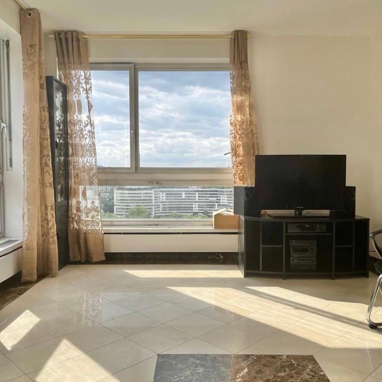 Unique Luxury Parisian Panorama High-Rise by the Eiffel Tower - Appartement 3 Chambres avec Vue sur l'Eau - 13