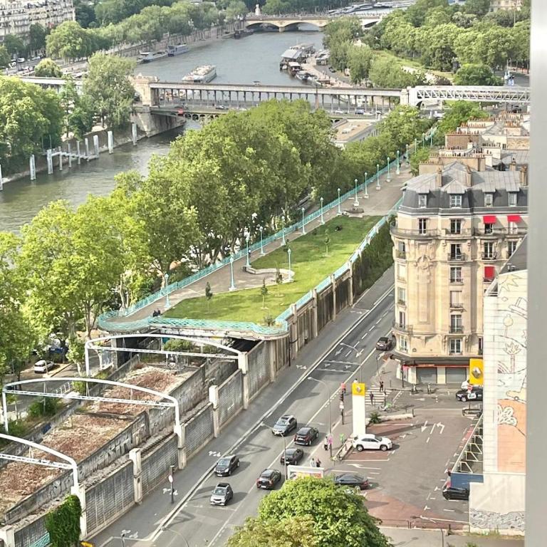 Unique Luxury Parisian Panorama High-Rise by the Eiffel Tower - Appartement 3 Chambres avec Vue sur l'Eau - 52