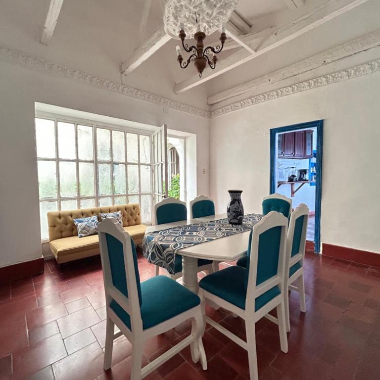 Casa Alonso53 - Five-Bedroom House - 50