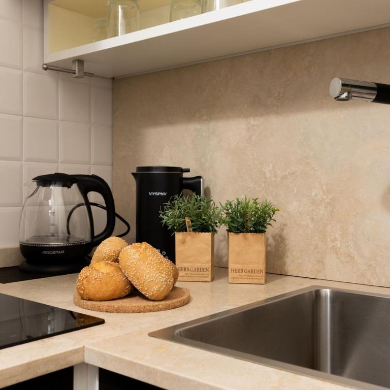 Suite near River, Relax and Design behind the Tower - One-Bedroom Apartment - 21