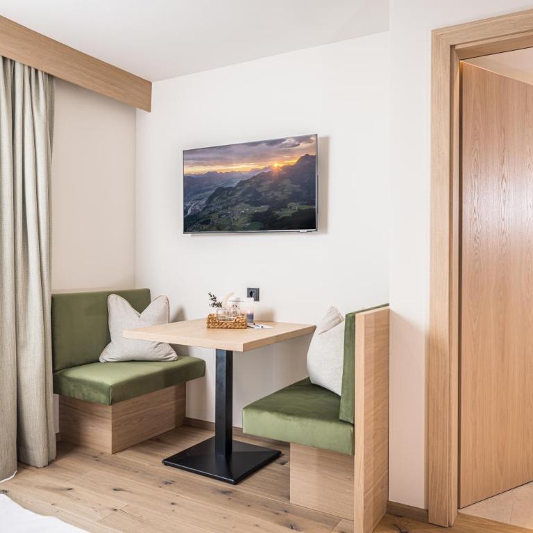 Pension Rofan - Deluxe Zimmer - 2